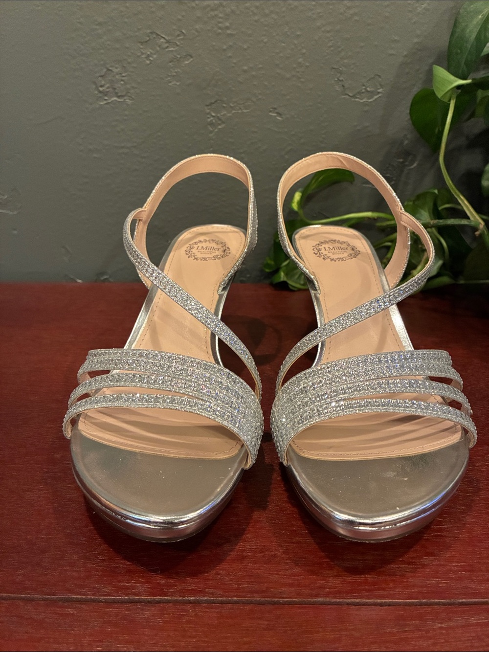 Size 8.5 Nalda Heels - I. Miller Silver Sparkly Elegant Strappy Sandals (ABBA) - Picture 8 of 16